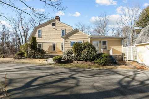 237 Commonwealth Avenue, Warwick, RI 02886