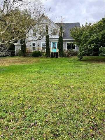 25 Maple Avenue, Little Compton, RI 02837