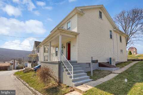 220 N WATER STREET, WILLIAMSTOWN, PA 17098