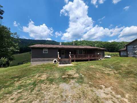 312 FALLS VIEW LANE, HINTON, WV 25951