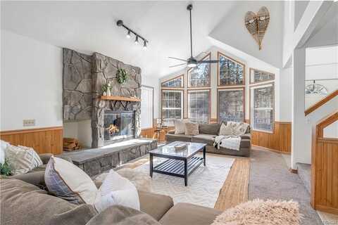43144 Moonridge Road, Big Bear Lake, CA 92315