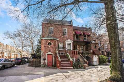 8301 4th Avenue, Brooklyn, NY 11209