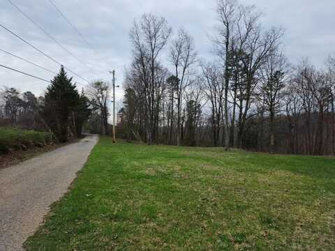 398 Swanger Road, Signal Mountain, TN 37377