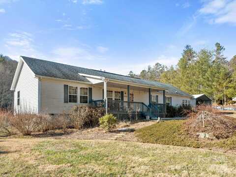 1140 Terrys Gap Road, Hendersonville, NC 28792