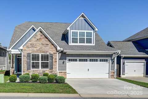 22 Hyde Park Place, Arden, NC 28704