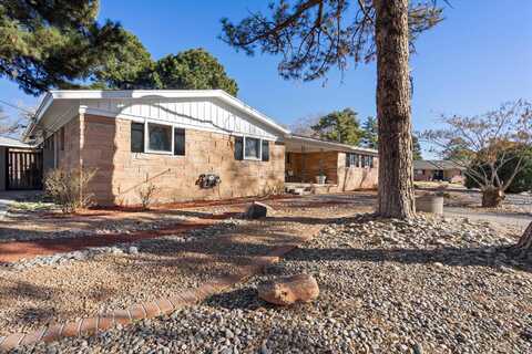 3100 VERMONT Street NE, Albuquerque, NM 87110