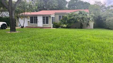 1065 NE 120th, Biscayne Park, FL 33161