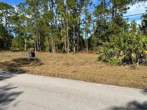 511 Addison St E, Lehigh Acres, FL 33974