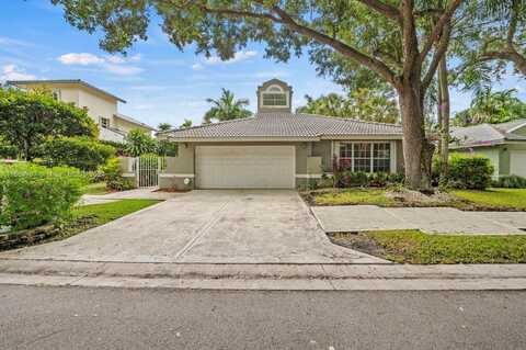 2150 Cove Ln, Weston, FL 33326