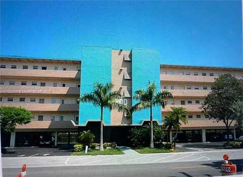 200 NE 14th Ave, Hallandale Beach, FL 33009