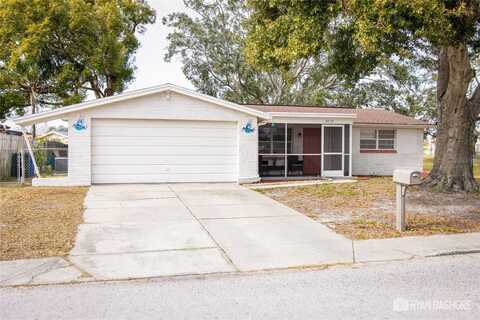9825 LAKESIDE LANE, PORT RICHEY, FL 34668