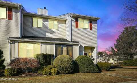 388 Middlewood Road, Middletown, NJ 07748