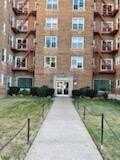 30-11 Parsons Blvd, Flushing, NY 11354