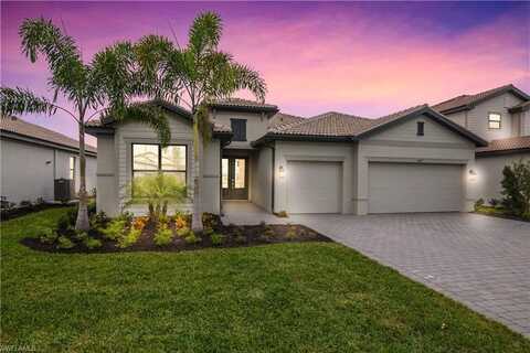 21067 Hallandale, ESTERO, FL 33928