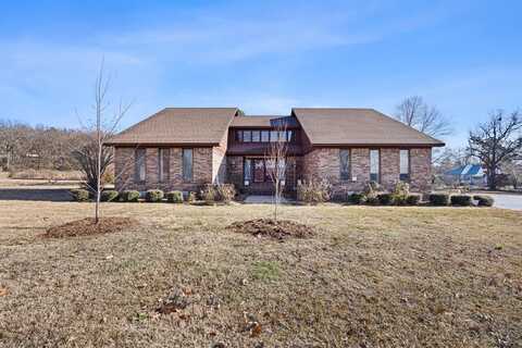 715 Ave 3 SE, Atkins, AR 72823