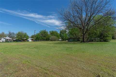 410 W Comanche Street, Lindsay, OK 73052