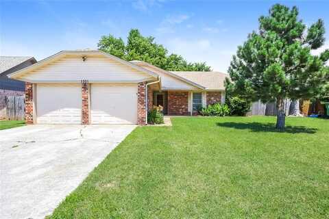 1001 Walsh Lane, Yukon, OK 73099