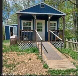 389 Osage Lane, Pineville, MO 64856