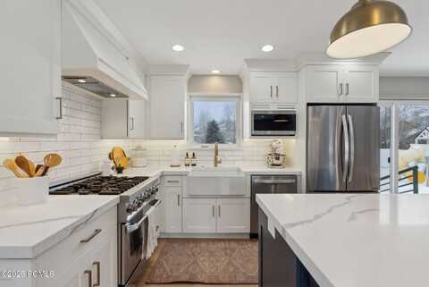 5192 N State Road 32, Oakley, UT 84055