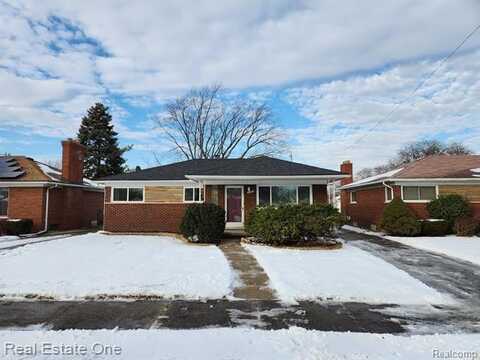 16485 VERONICA Avenue, Eastpointe, MI 48021