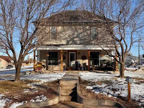 103 E Street, Phillipsburg, KS 67661