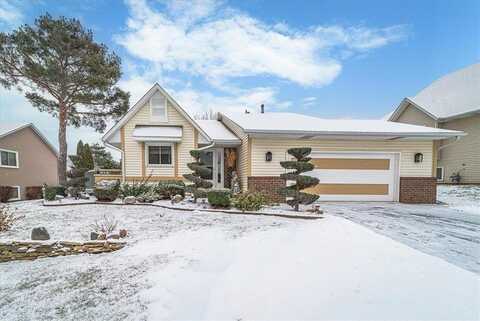 15720 Hallmark Path, Apple Valley, MN 55124