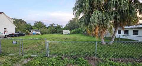 3924 SE 29th Court, Okeechobee, FL 34974