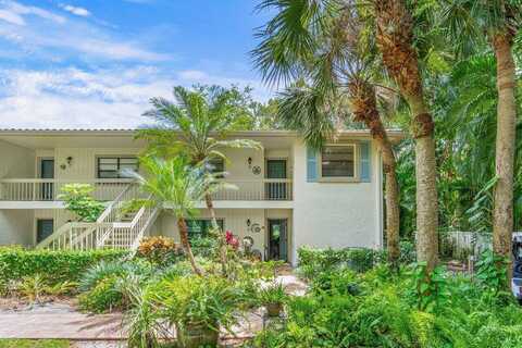 22 Westgate Lane, Boynton Beach, FL 33436