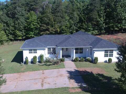 1995 Carver RD, Martinsville, VA 24112