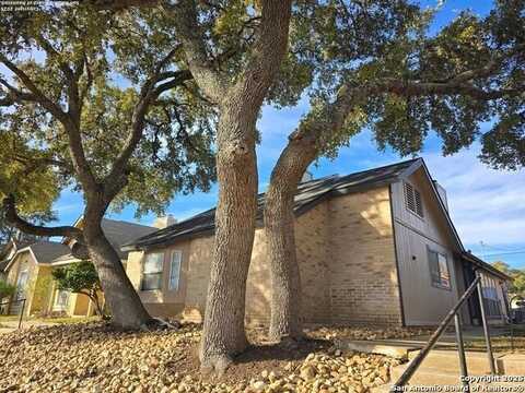 8415 CRANBERRY HL, San Antonio, TX 78254