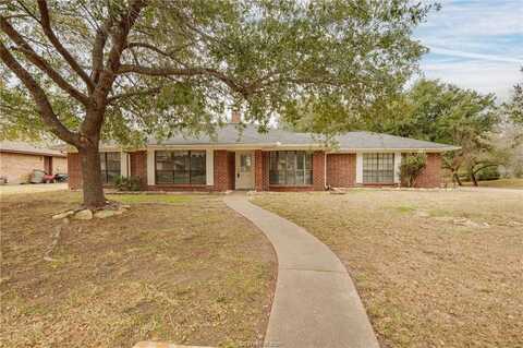 3811 Ravenwood Drive, Bryan, TX 77802