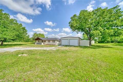 5085 Highway 75, Madisonville, TX 77864