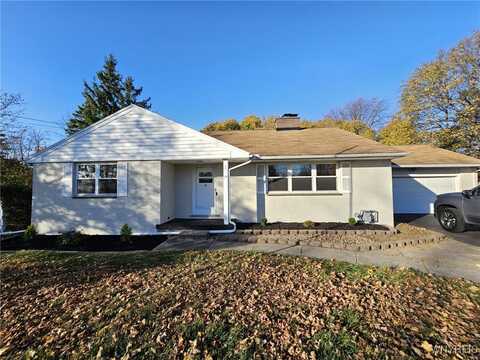 24 Crestview Drive, Sweden, NY 14420