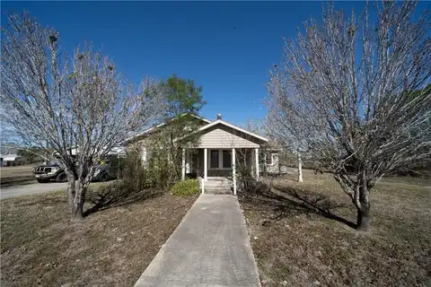 301 County Road 310, Orange Grove, TX 78372