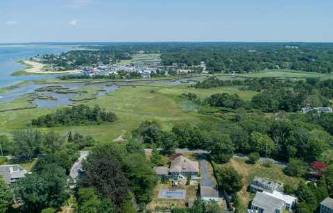 101 Rendezvous Lane, Barnstable, MA 02630