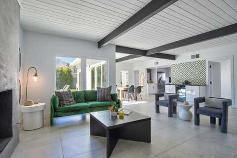 697 N Farrell Drive, Palm Springs, CA 92262