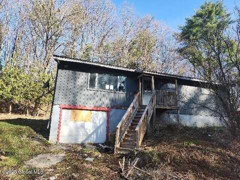 92 Morse Lane, Whitehall, NY 12887