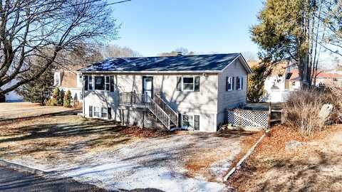 47 Maple Street, Griswold, CT 06351