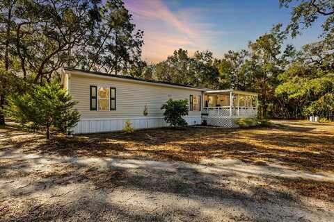 8010 150th St, Trenton, FL 32693