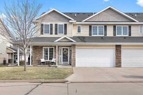 2715 NW 154th Court, Clive, IA 50325