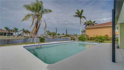 4228 SE 19th Avenue, Cape Coral, FL 33904