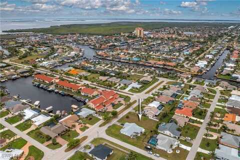 1205 El Dorado Parkway W, Cape Coral, FL 33914