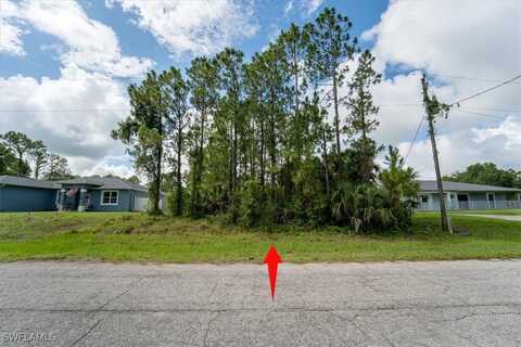 8055 Sandalwood Circle, Labelle, FL 33935