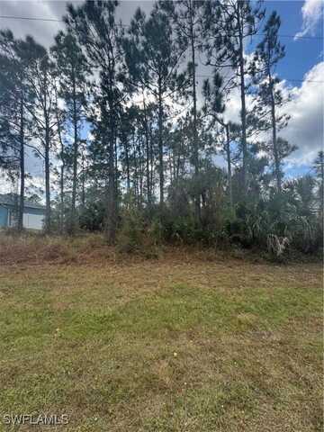 8055 Sandalwood Circle, Labelle, FL 33935