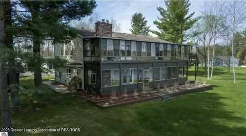 4271 S Fox Run, Remus, MI 49340