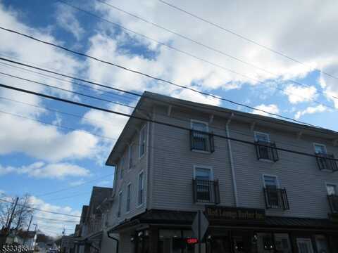 38 N Main St, Wharton, NJ 07885