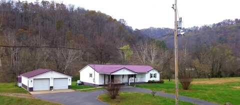 3367 Webb Road, crum, WV 25669