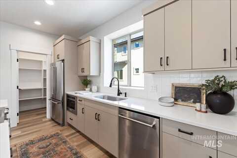 1717 Federal Way, Boise, ID 83705