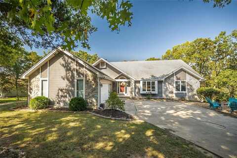 892 Silver Fox Ridge Drive, Innsbrook, MO 63390