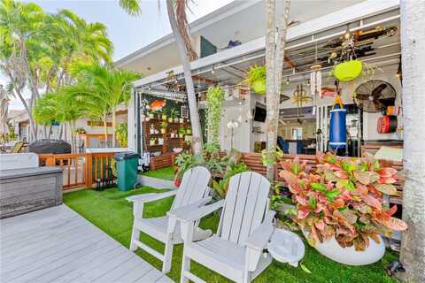 3793 NE 170th St, North Miami Beach, FL 33160